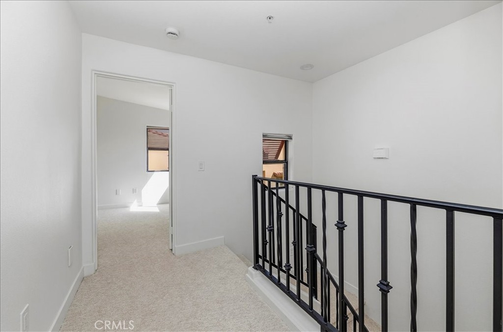 1045 Villorrio S Property Photo 27