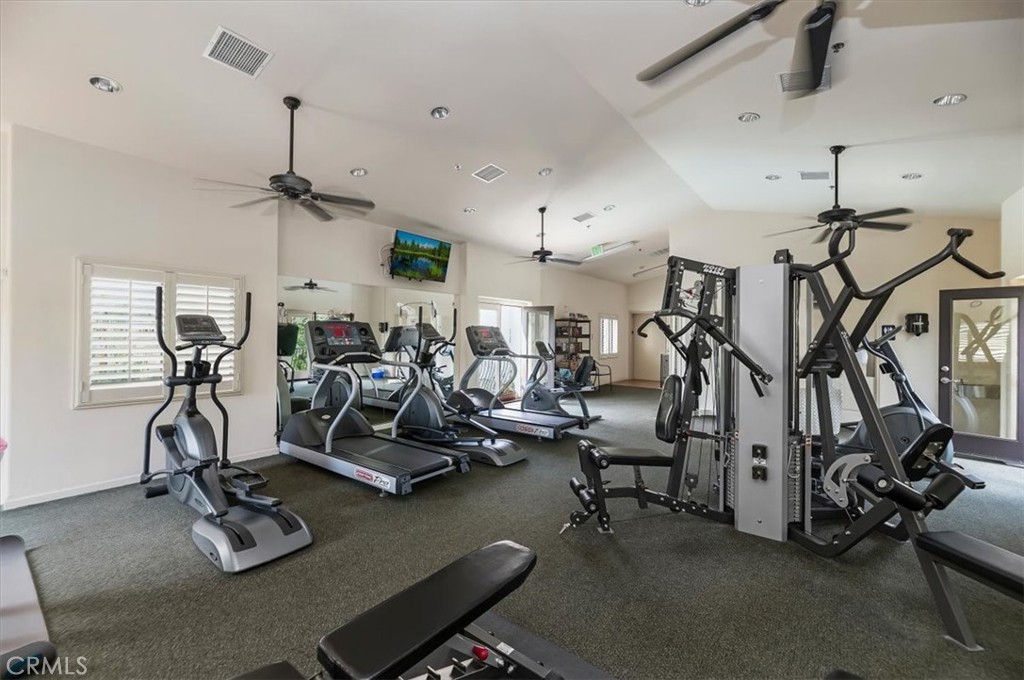 1045 Villorrio S Property Photo 46