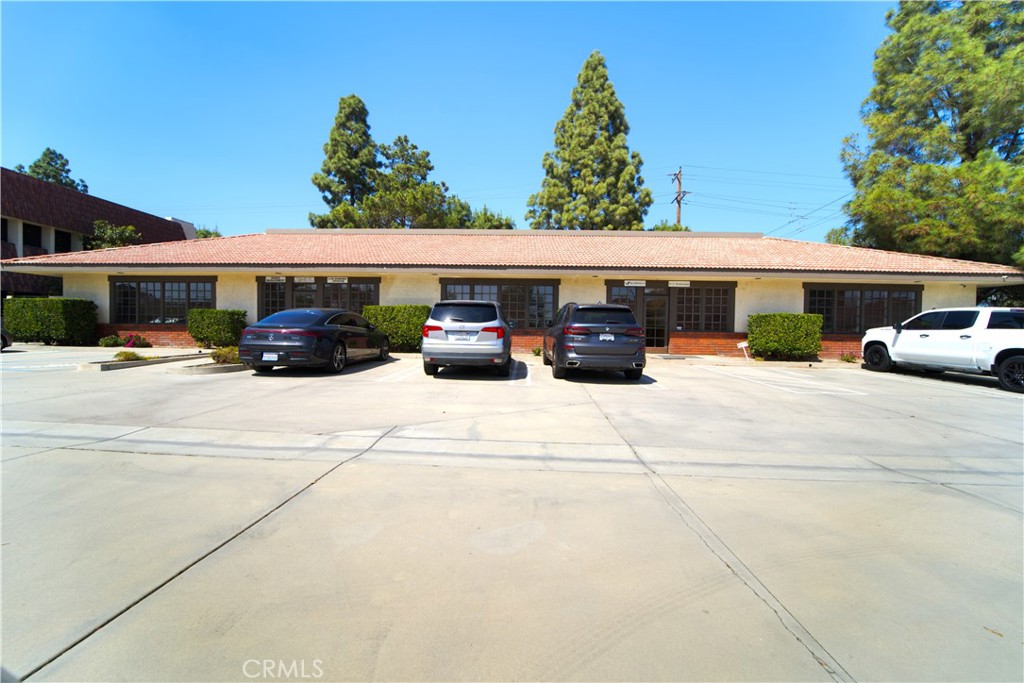 17409 Marquardt Property Photo 3