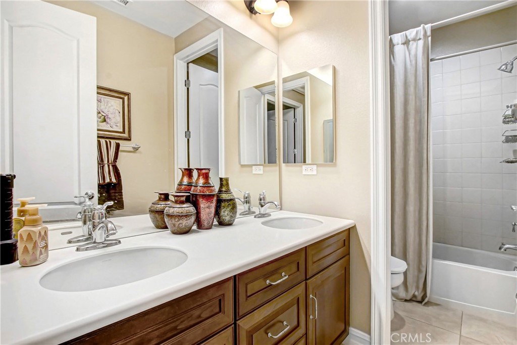 498 Green Orchard Property Photo 27