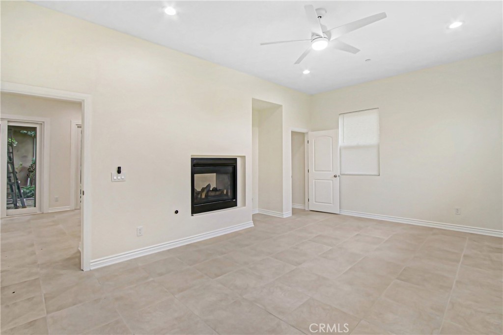 498 Green Orchard Property Photo 35