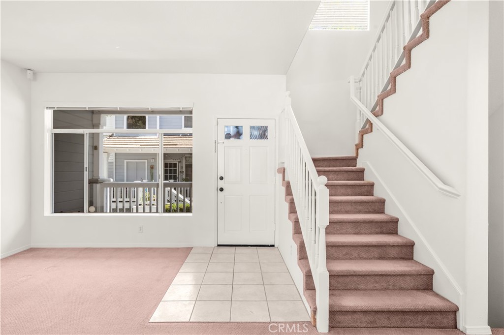 522 N Pageant Property Photo 14