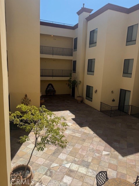 6938 Laurel Canyon 212 Property Photo 9