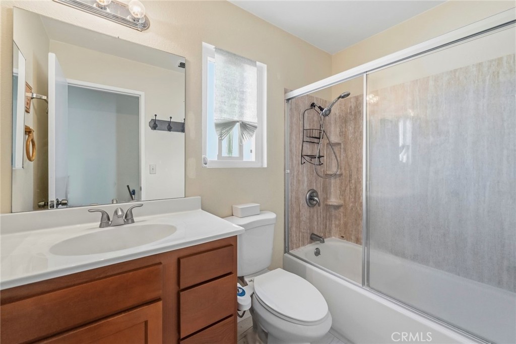 34 E Louise Property Photo 32