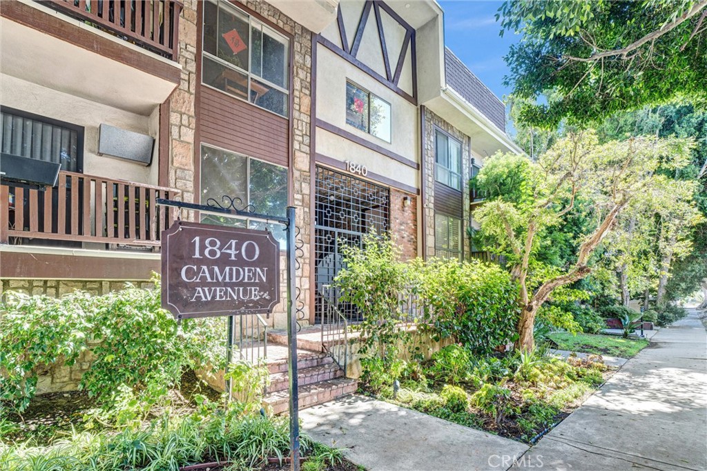 1840 Camden 202 Property Photo 1