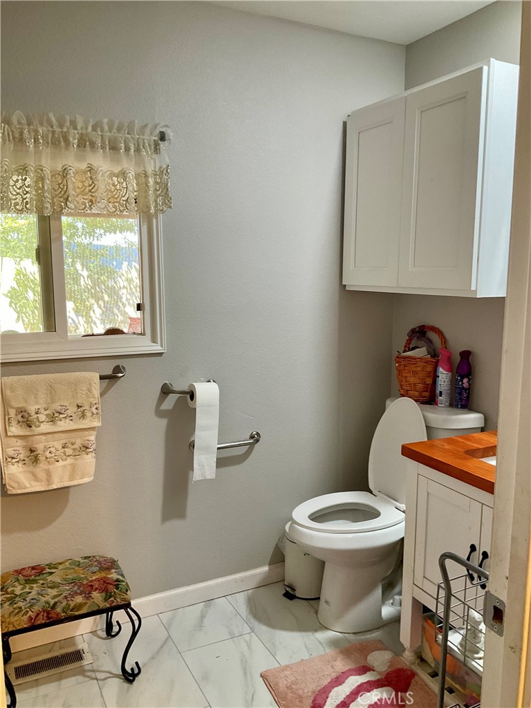 12995 6th 66 Property Photo 17