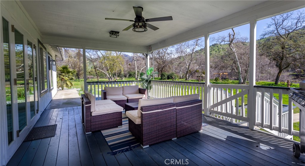 41830 N Fork Drive Property Photo 18