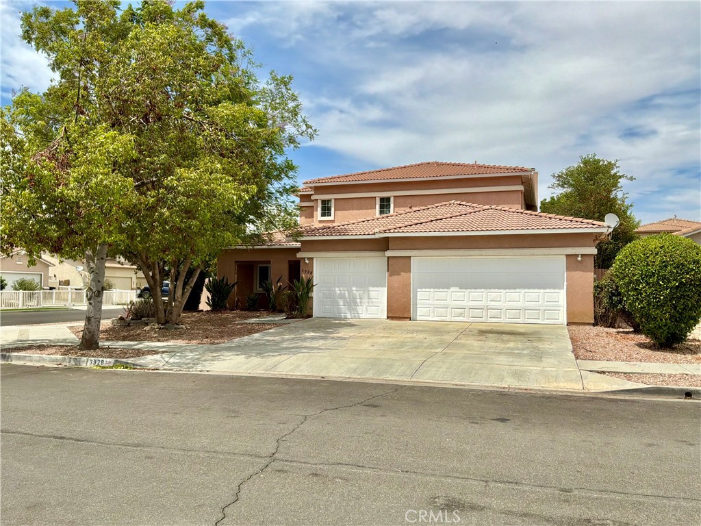 3928 Rushmore Court Property Photo 1