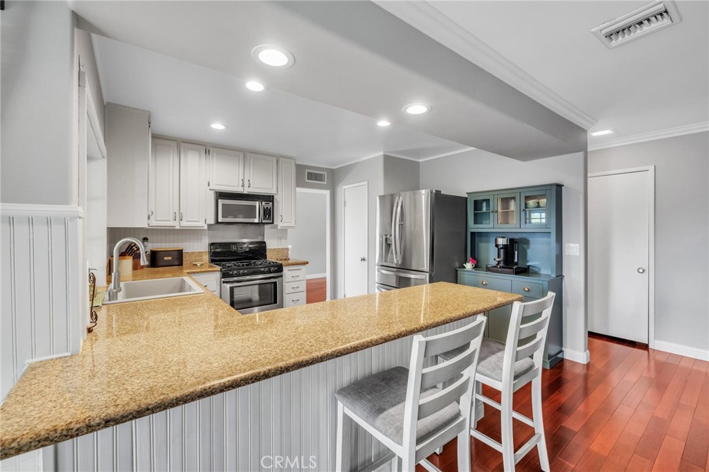23041 La Granja Property Photo 18
