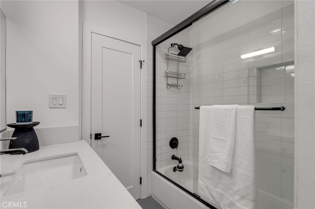 5919 Arbor Property Photo 30