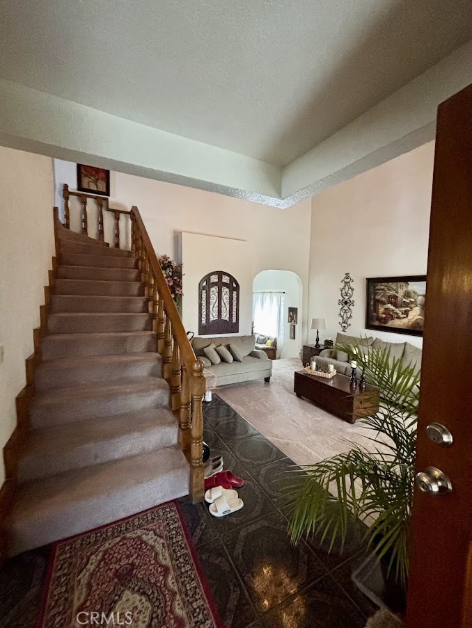 6112 Eliseo Castañeda Property Photo 5