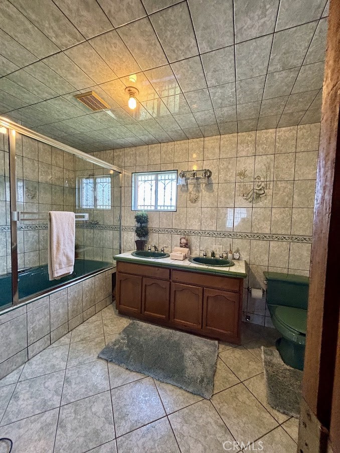 6112 Eliseo Castañeda Property Photo 13