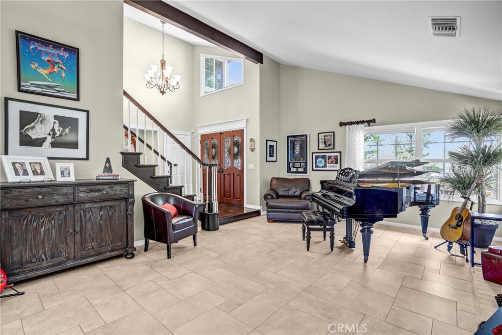 5787 Ridgeway Rd Property Photo 10