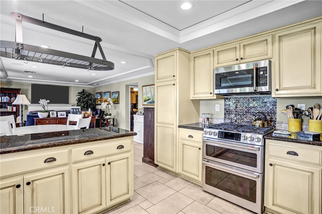 5787 Ridgeway Rd Property Photo 14