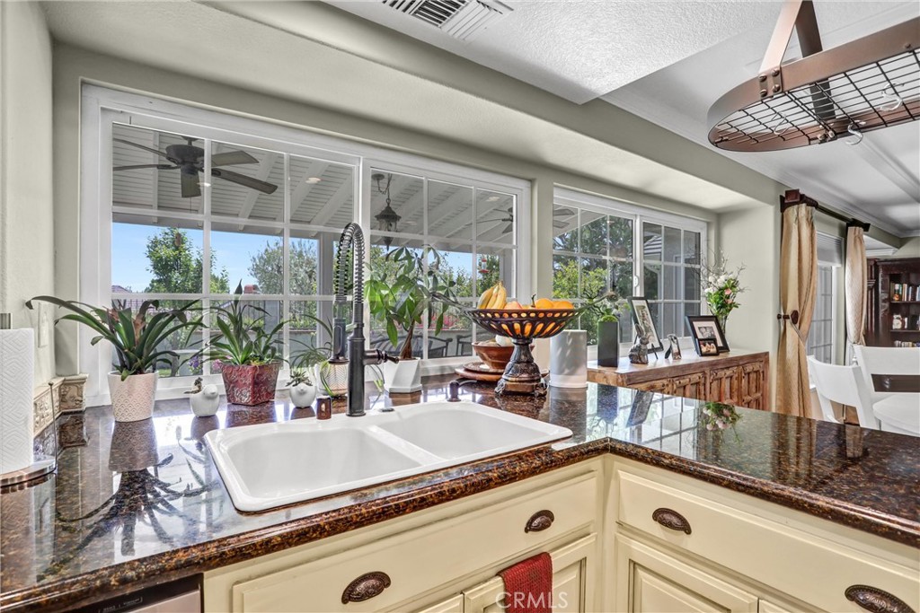 5787 Ridgeway Rd Property Photo 15
