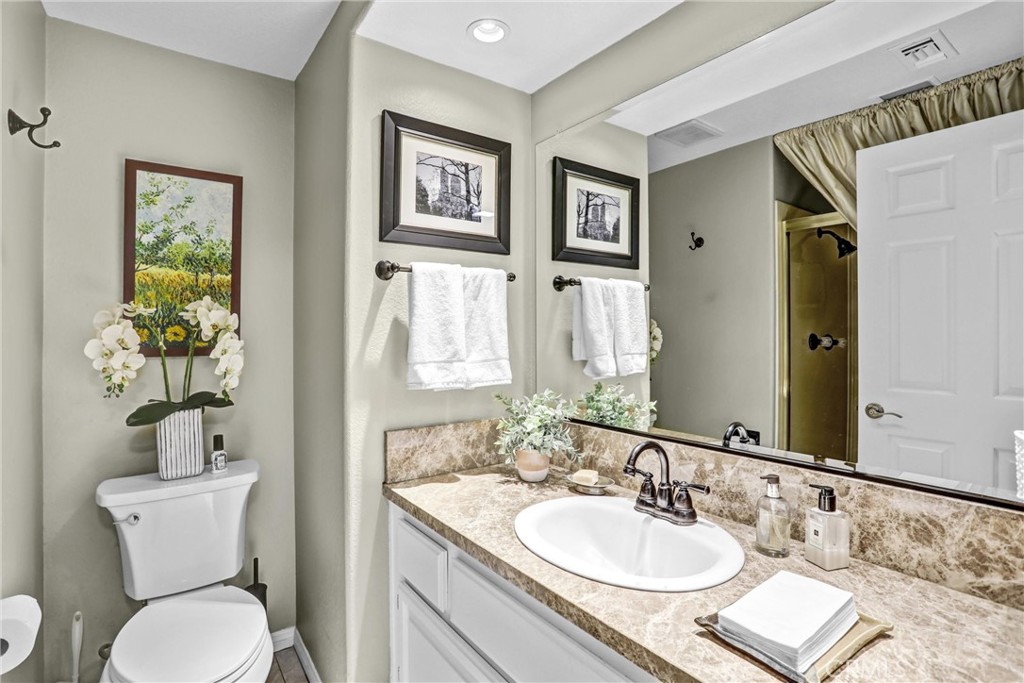5787 Ridgeway Rd Property Photo 25