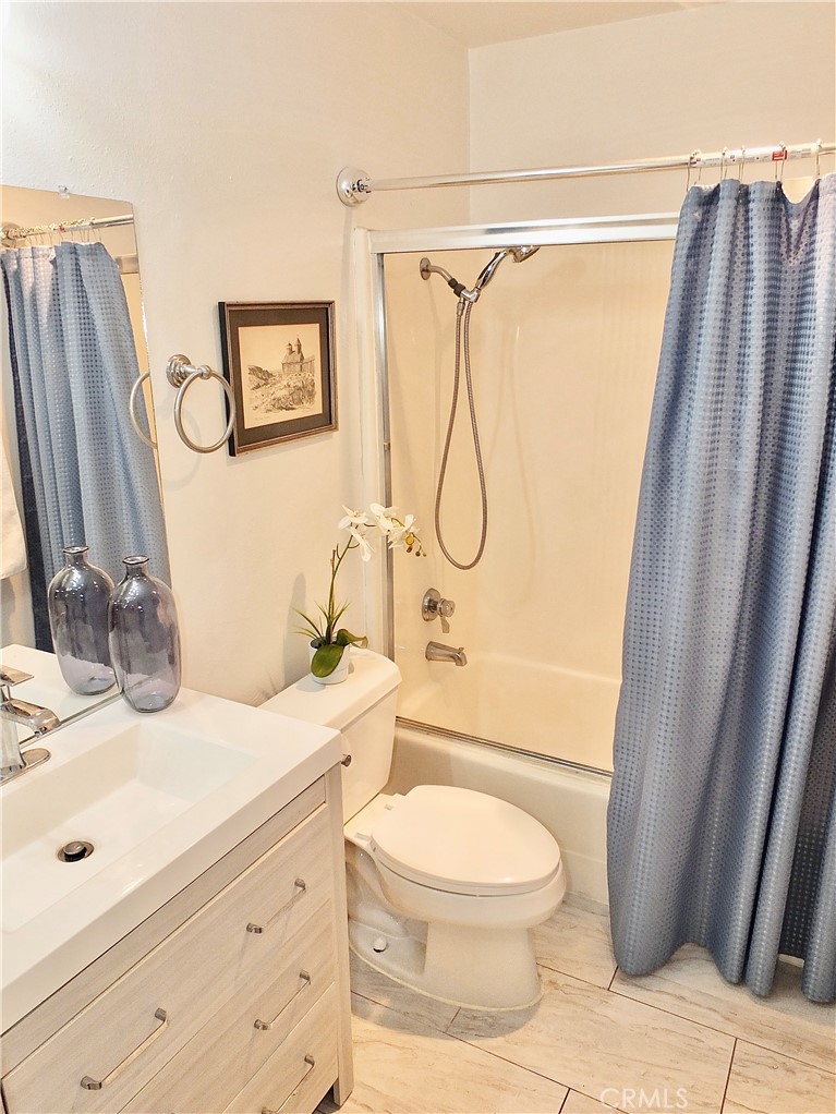 4591 Orange Avenue 306 Property Photo 18