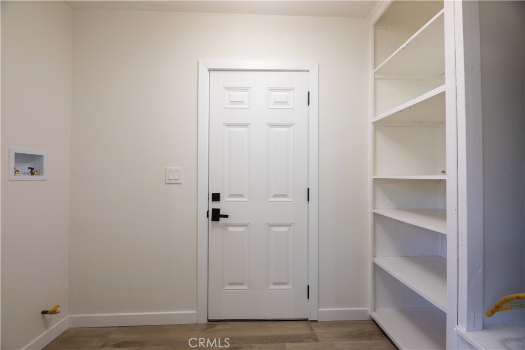 5030 N Lyman Avenue Property Photo 17