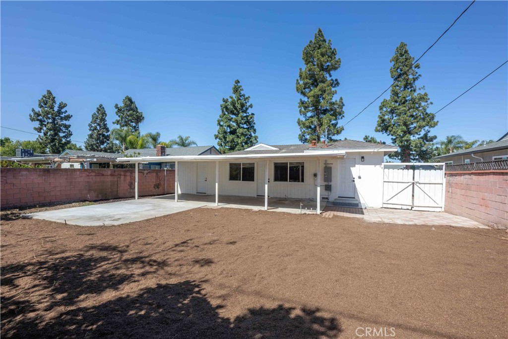 5030 N Lyman Avenue Property Photo 34