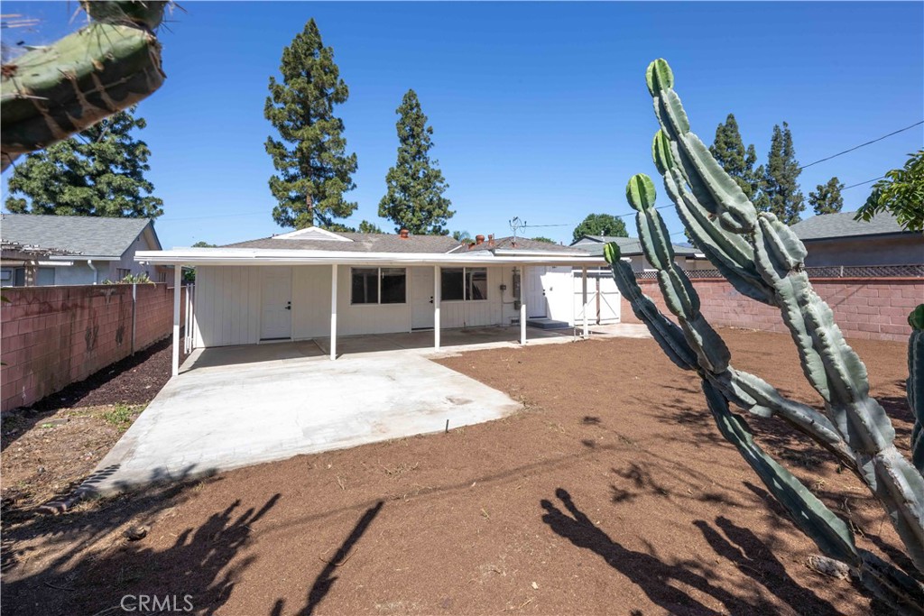 5030 N Lyman Avenue Property Photo 35