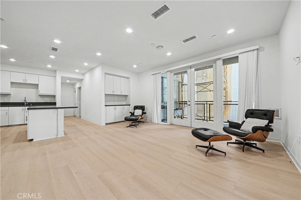 1304 Nolita Property Photo 5