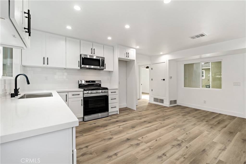5919 Arbor Property Photo 10