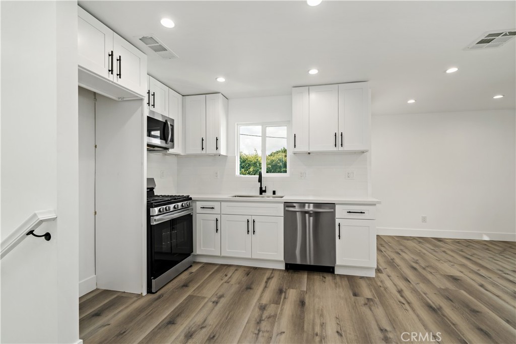 5919 Arbor Property Photo 18
