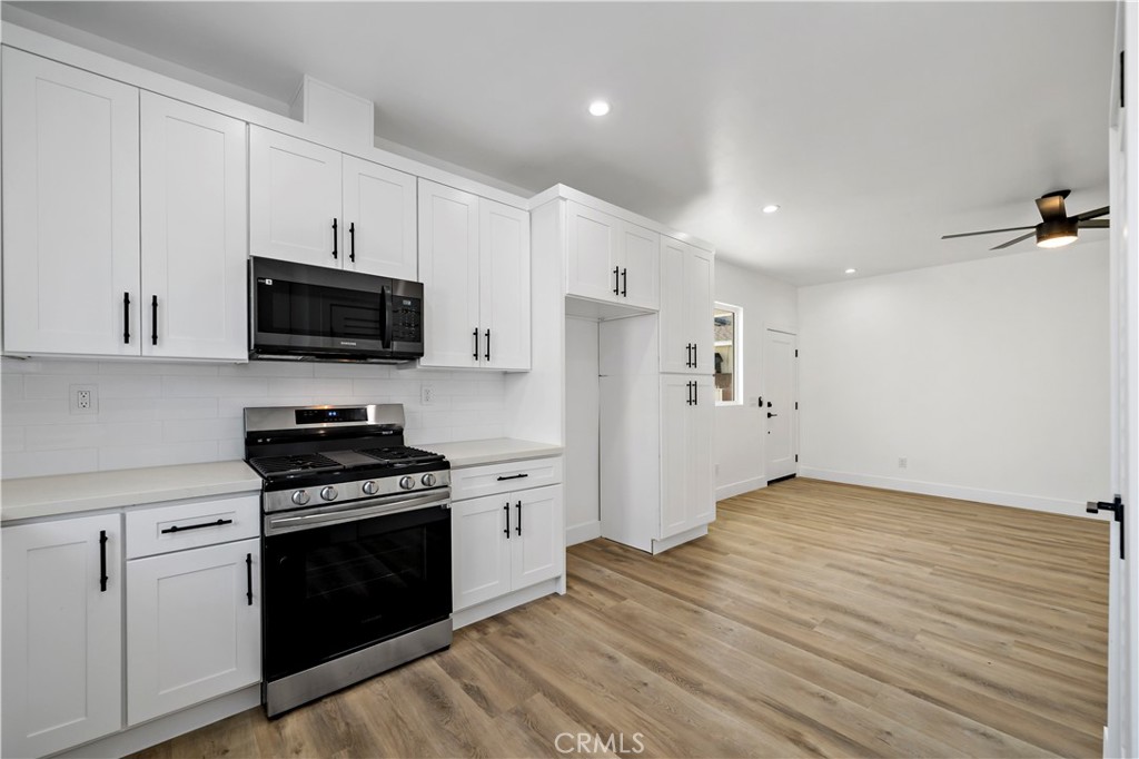 6025 Bellflower Property Photo 15