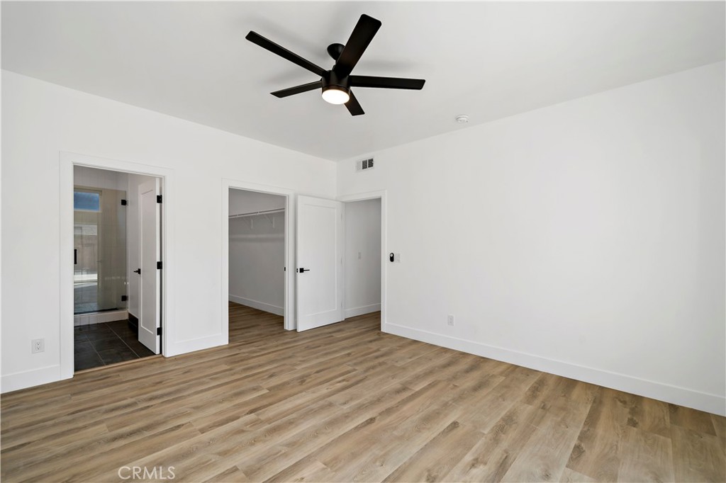6025 Bellflower Property Photo 20
