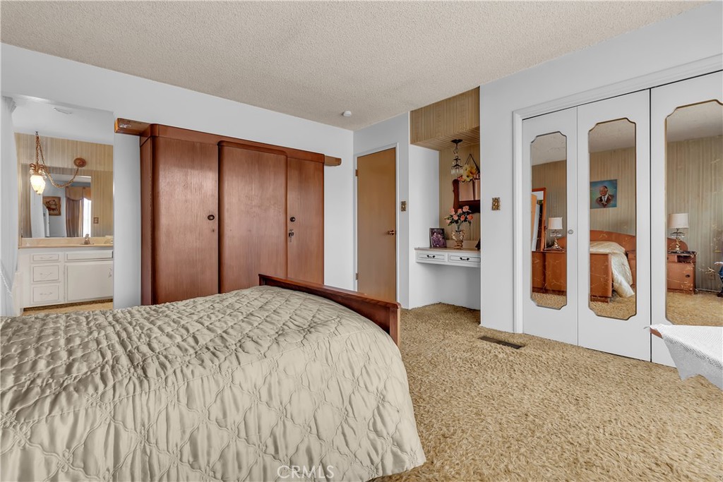 9620 Walnut Street Property Photo 20