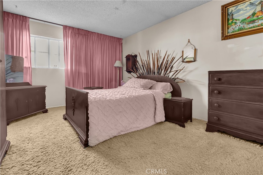 9620 Walnut Street Property Photo 23