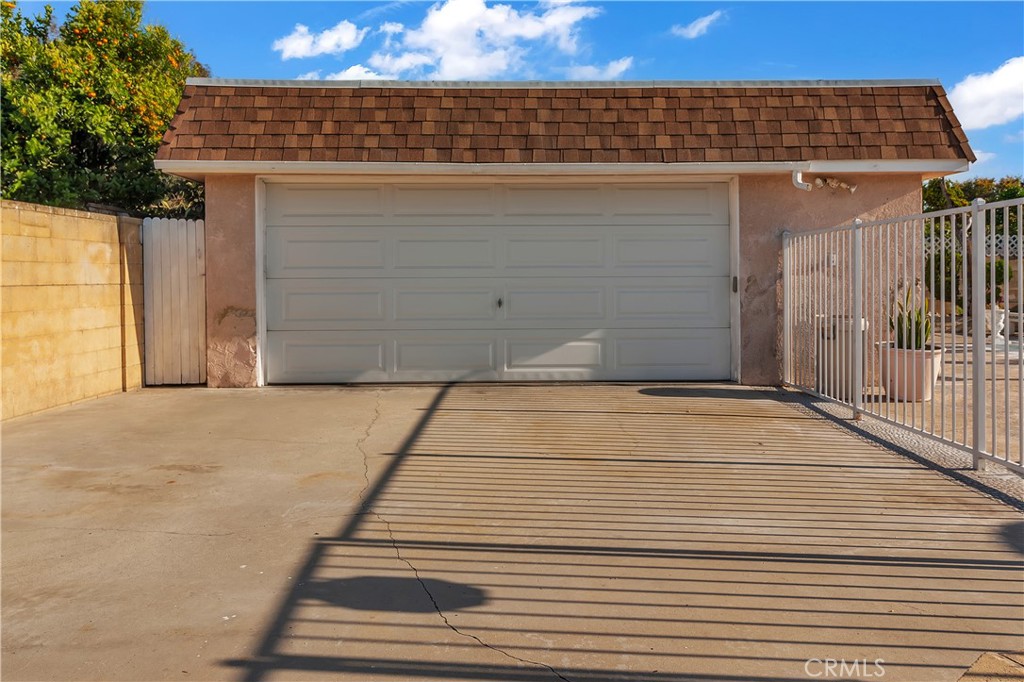 9620 Walnut Street Property Photo 42