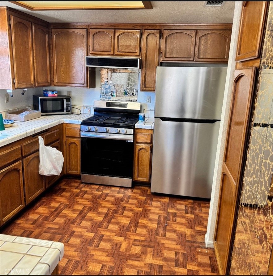15087 Whitekirk Property Photo 3