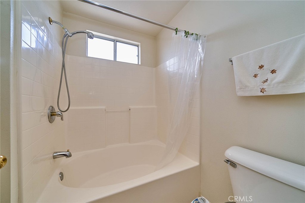 9008 Primavera Lane Property Photo 21