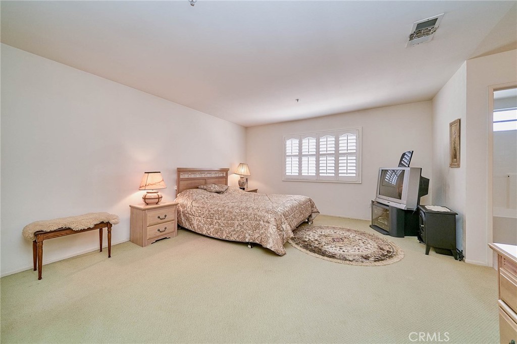 9008 Primavera Lane Property Photo 23