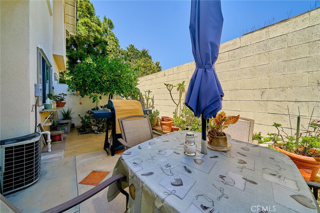 9008 Primavera Lane Property Photo 37