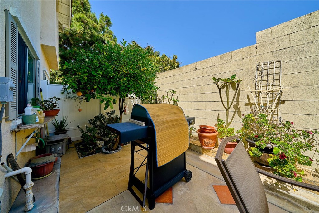 9008 Primavera Lane Property Photo 38
