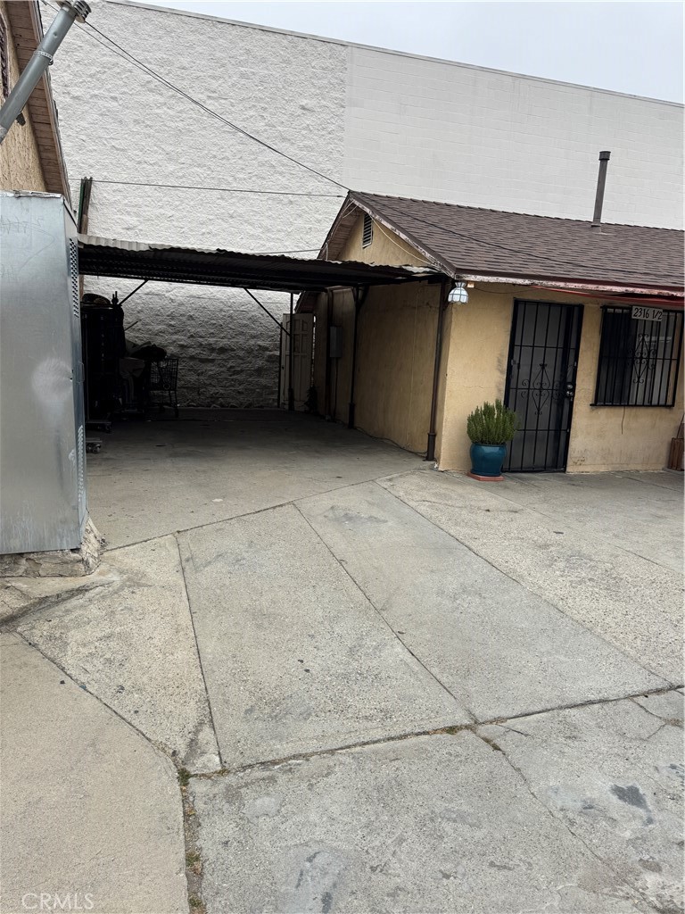 2314 Potrero Property Photo 4