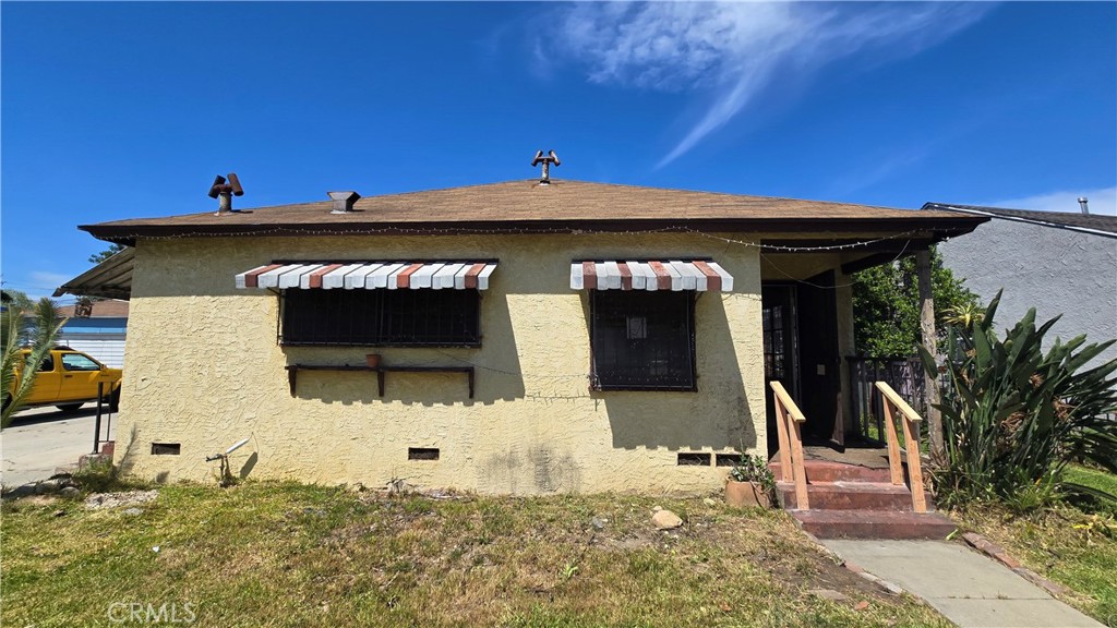 1605 E Orchard Property Photo 1