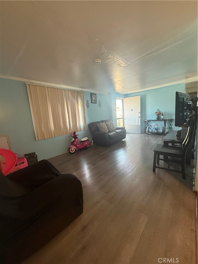 1517 Merced 43 Property Photo 5