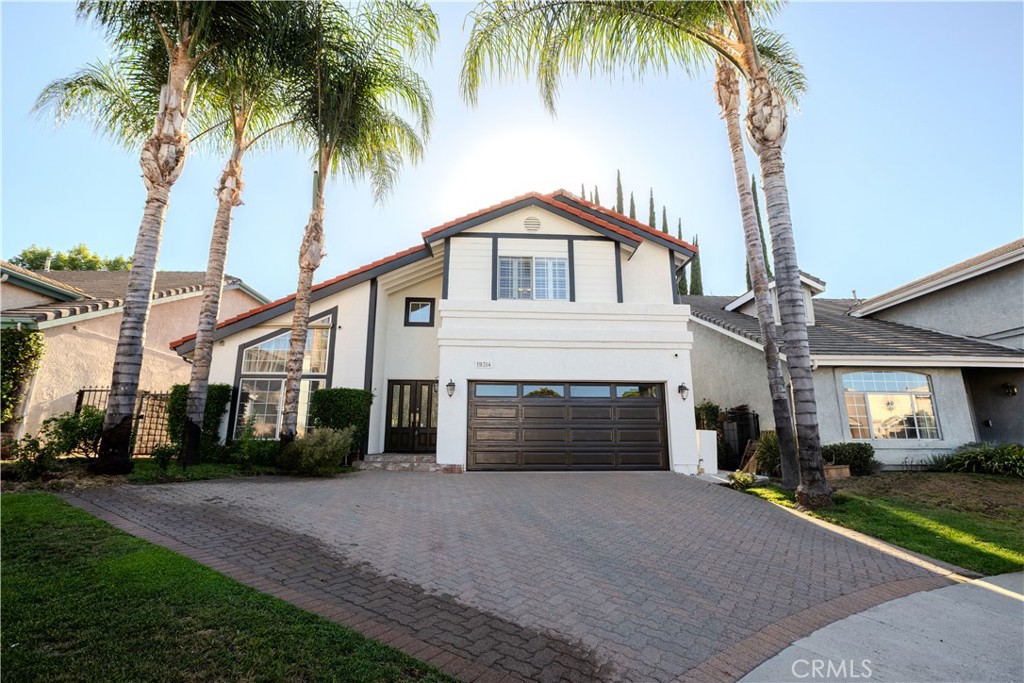 19314 Yolie Property Photo 1