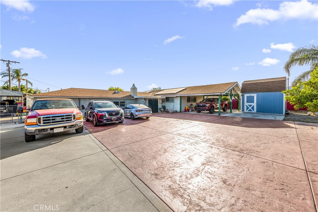 13441 Fenton Property Photo 12