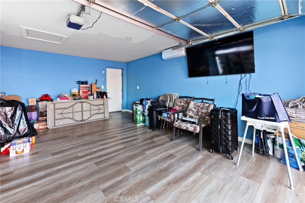 13441 Fenton Property Photo 40