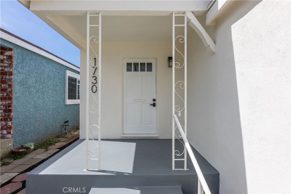 1730 W Spring Street Property Photo 6