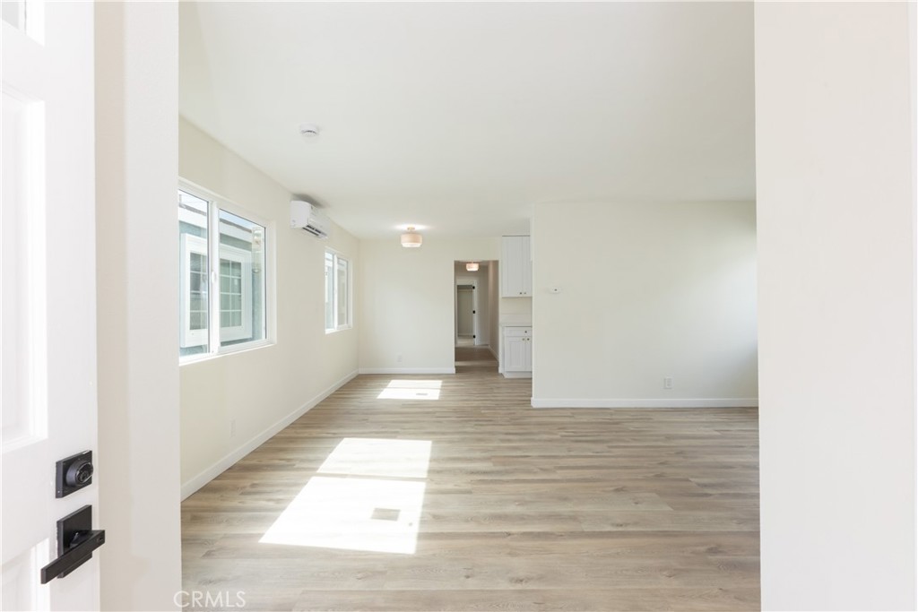 1730 W Spring Street Property Photo 7