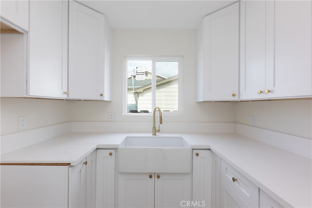 1730 W Spring Street Property Photo 15