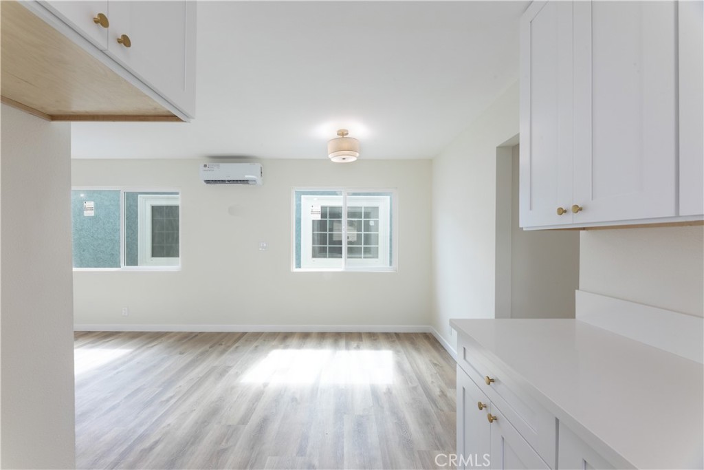 1730 W Spring Street Property Photo 16