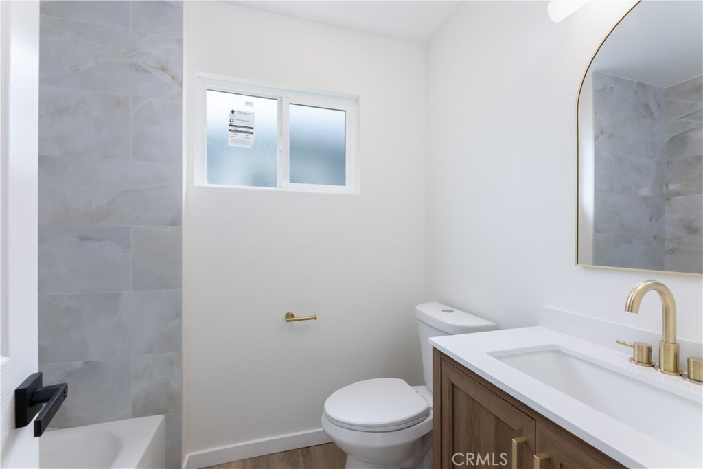 1730 W Spring Street Property Photo 19
