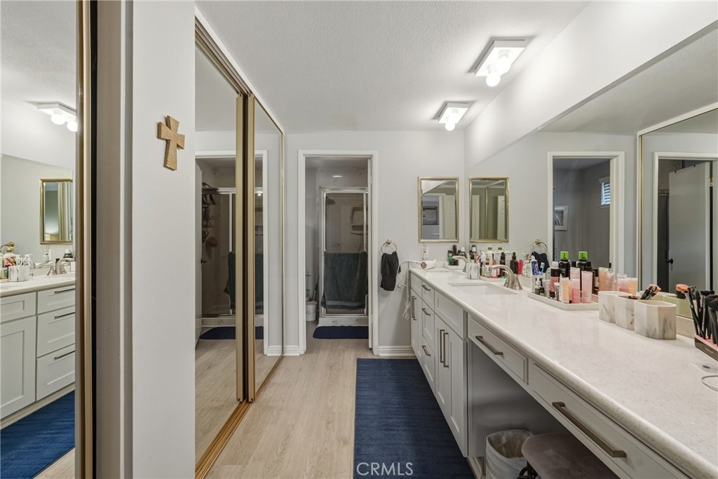 5457 Oxford Drive Property Photo 25