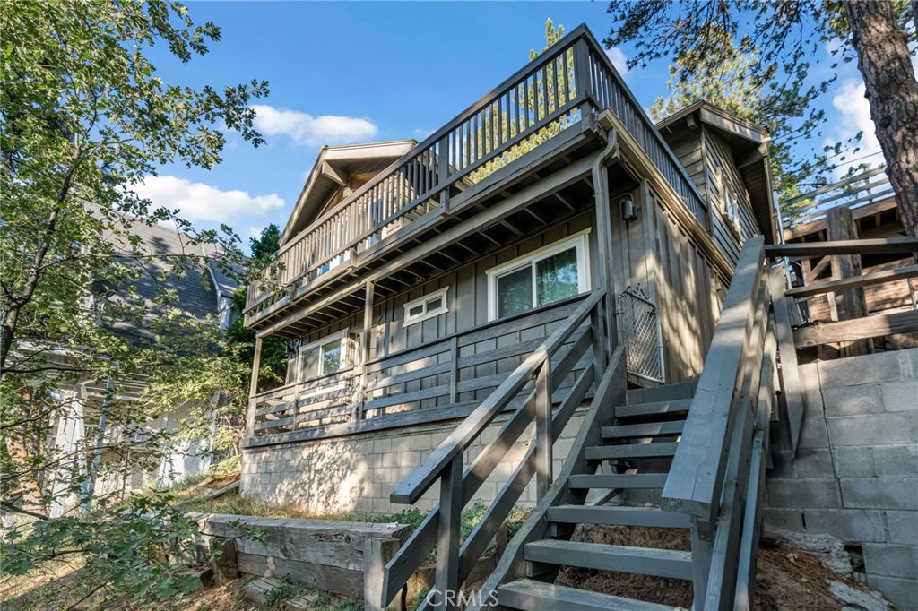 32061 Pine Cone Property Photo 2